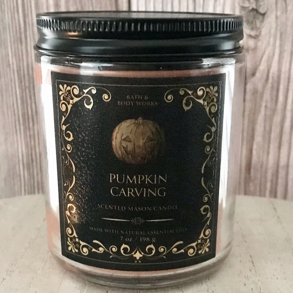 ๐30+ Hrs Pumpkin Carving Single Wick Candle - Picture 2 of 4